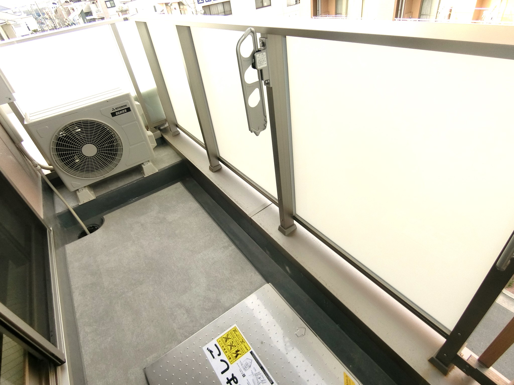 バルコニー　朝日が嬉しい東向きのバルコニーです☆