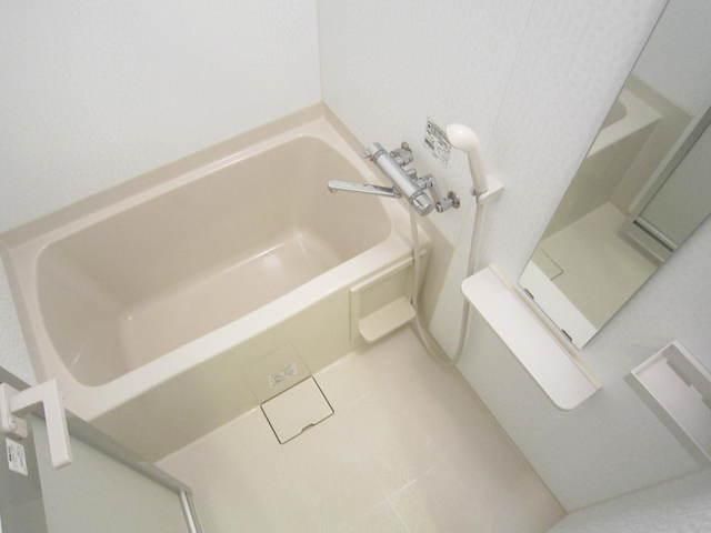 バス・シャワールーム　浴室乾燥機付バス