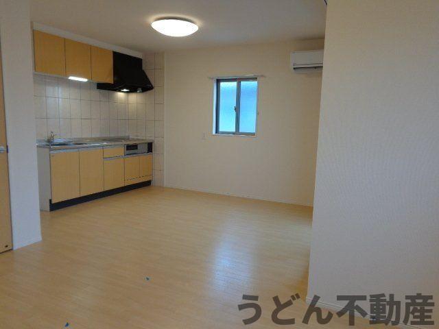 居室・リビング　うどん県のお部屋探しはうどん不動産へ うどんちゃんとLINE
