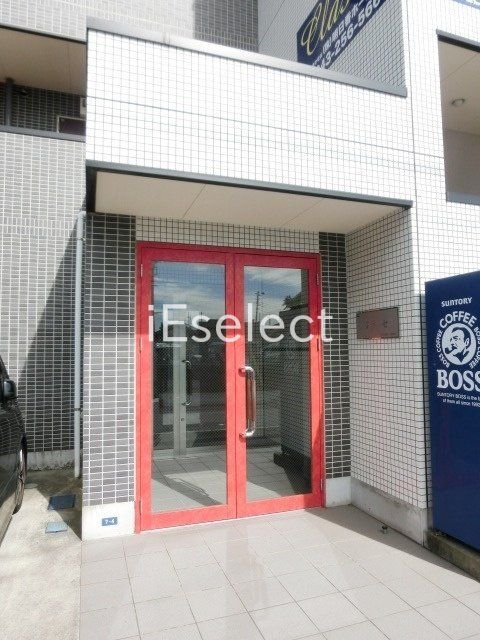 エントランス　物件入口はこちらです。