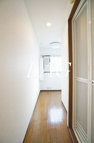居室・リビング　洋室のお部屋です。