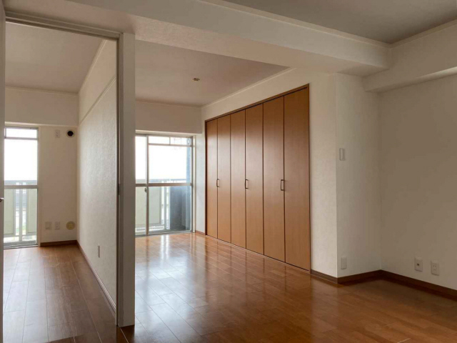 居室・リビング　写真は同マンションの他のお部屋のものです
