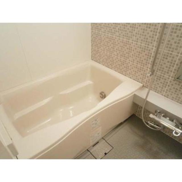 バス・シャワールーム　※写真は同タイプ住戸です。