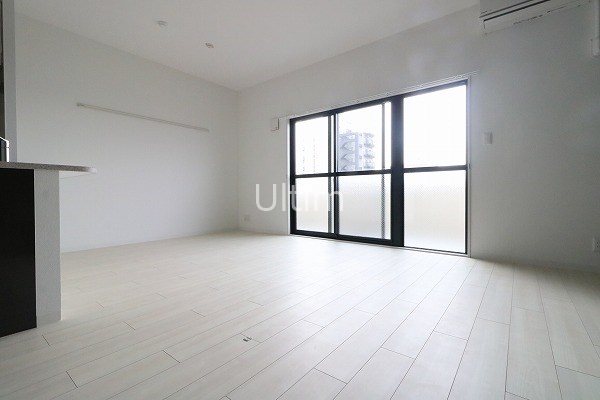 居室・リビング　違うお部屋の写真です。ご参考までに。