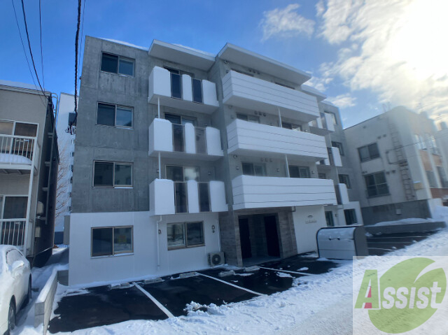 建物外観　札幌市豊平区平岸１条「仮）インフィニト平岸一条」