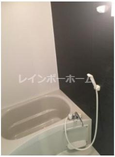 バス・シャワールーム　お風呂で日々の疲れを落としましょう