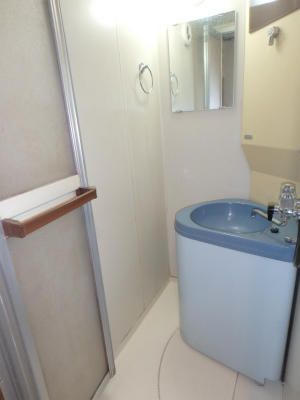 バス・シャワールーム　別部屋参考写真