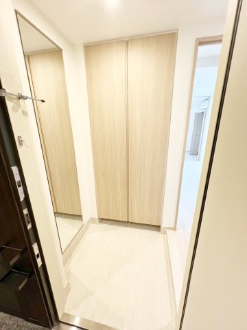 玄関　シンプルで使いやすい玄関です