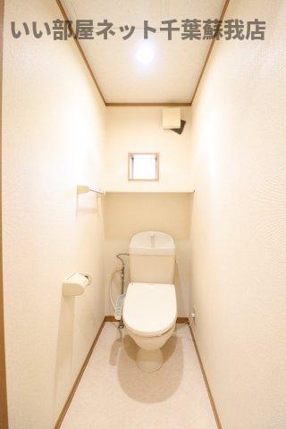 トイレ　落ち着いたトイレです