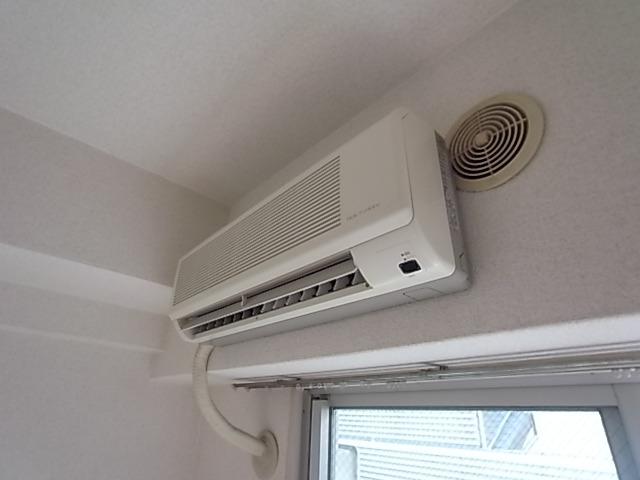 その他設備　エアコン設備もバッチリです。