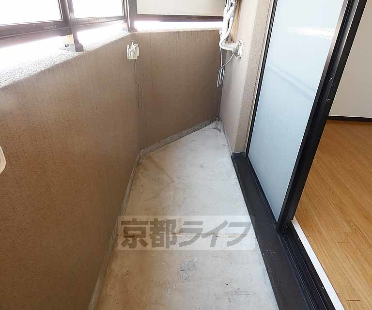 バルコニー　綺麗なバルコニです。