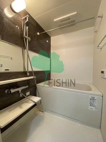 バス・シャワールーム　清潔感のある浴室です！