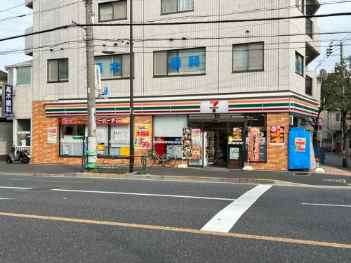 コンビニ　セブンイレブン江戸川二枚橋店（コンビニ）まで13m