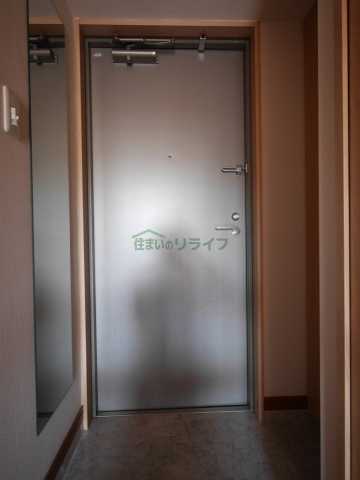 玄関　プライムアーバン早稲田※別部屋の参考写真です