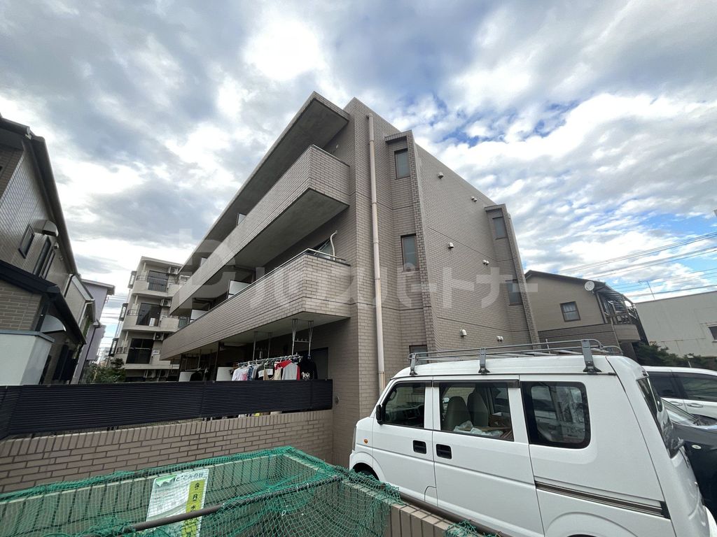 ＪＲ総武線 本八幡駅 徒歩14分 築34年