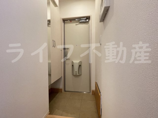 ルアーナA棟の玄関写真