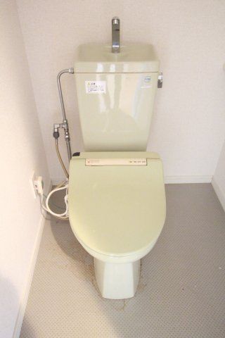 トイレ　（別タイプ参考写真）シンシア千駄木　文京区千駄木3