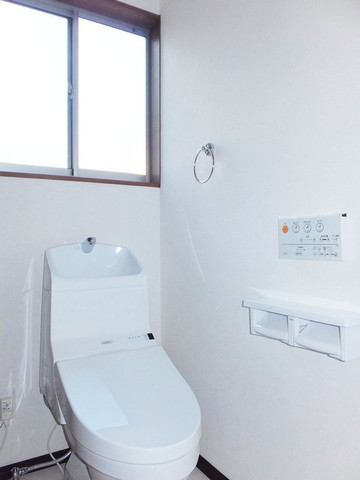 シャルマン皆春のトイレ写真