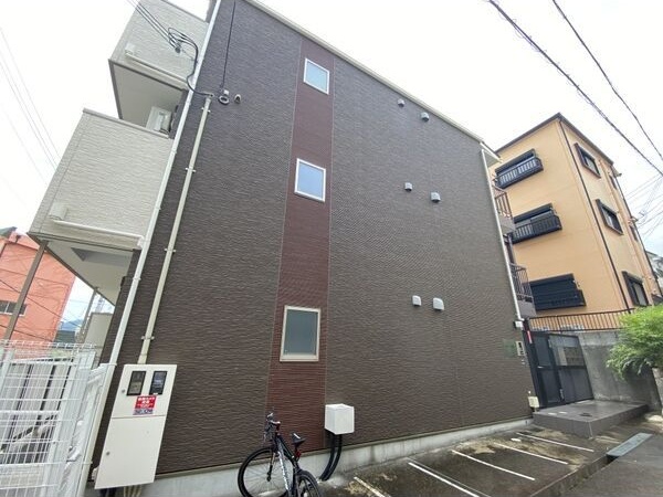 山陽電鉄本線 板宿駅 徒歩8分 築12年