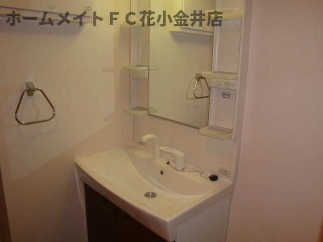 洗面設備　洗髪洗面化粧台
