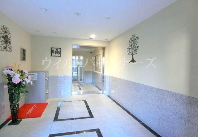 ＪＲ中央線 中野駅 徒歩10分 4階建 築10年の外観写真