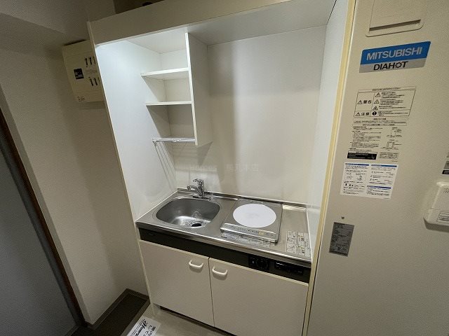 キッチン　IHクッキングヒータ