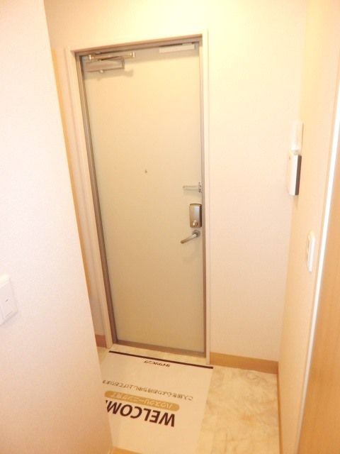 メゾンエミールドゥの玄関写真