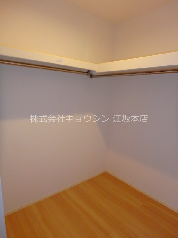 収納　ウォークインクローゼット