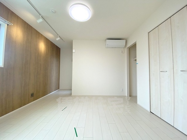 フジパレス豊里中央公園3番館の居間写真