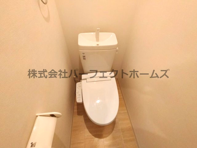 トイレ　清潔感のあるトイレです