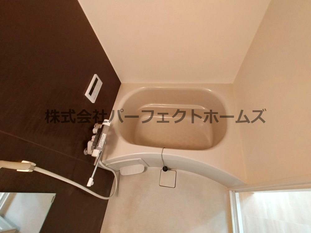 バス・シャワールーム　お風呂で日々の疲れを落としましょう