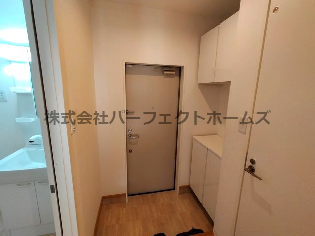 玄関　シンプルで使いやすい玄関です