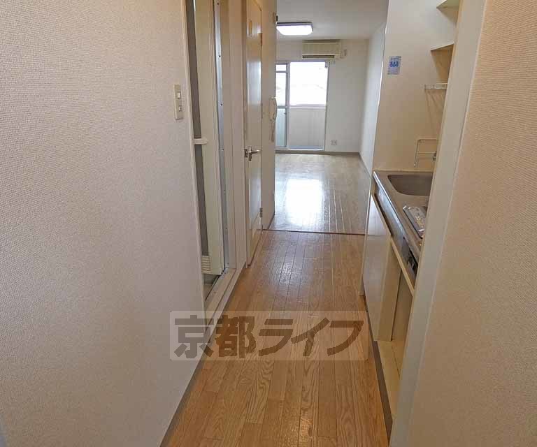 その他部屋・スペース　広い通路があります