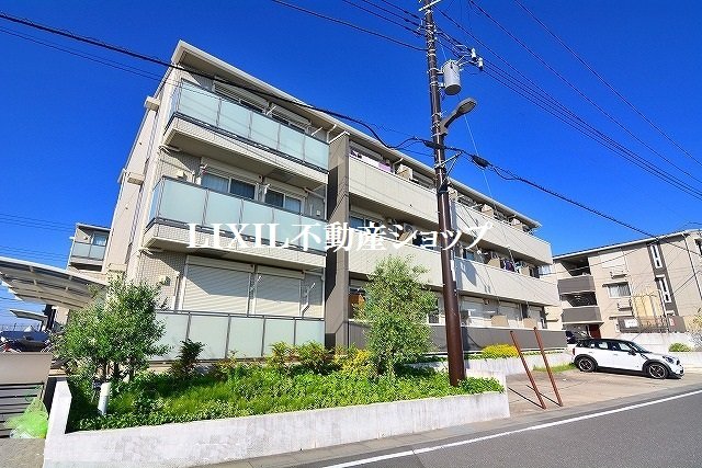 建物外観　吉川市のお住まい探しなら当社にお任せください。