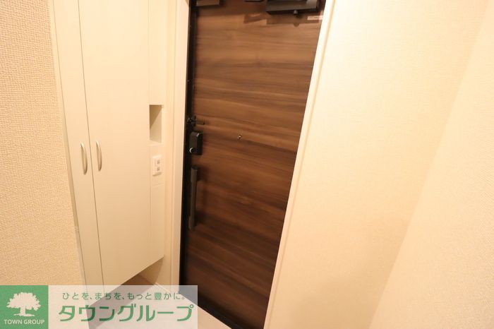 玄関　お問合せはタウンハウジングまで！※現地待合わせ相談可能