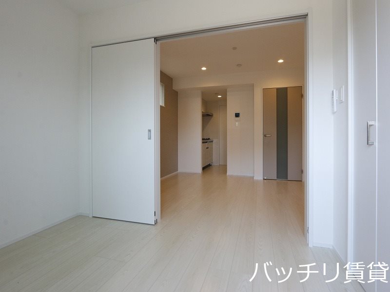 居室・リビング　同型イメージの為、現状を優先致します。