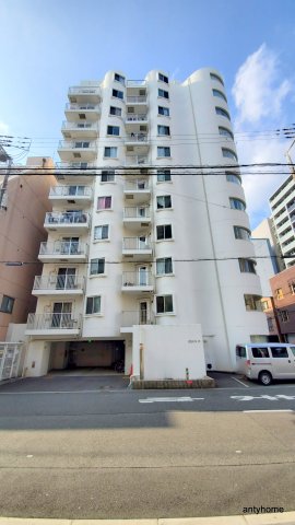 地下鉄御堂筋線 大国町駅 徒歩5分 12階建 築20年の外観写真