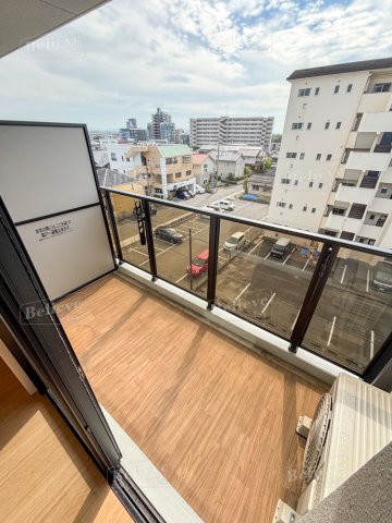 バルコニー　日当たりの良いバルコニー♪