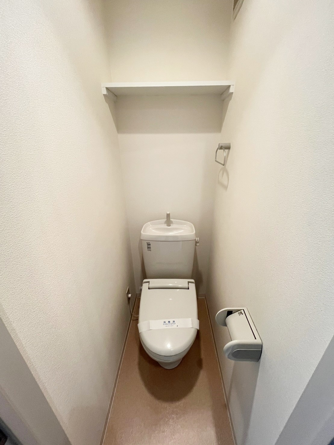 トイレ　※別部屋参考写真となります。