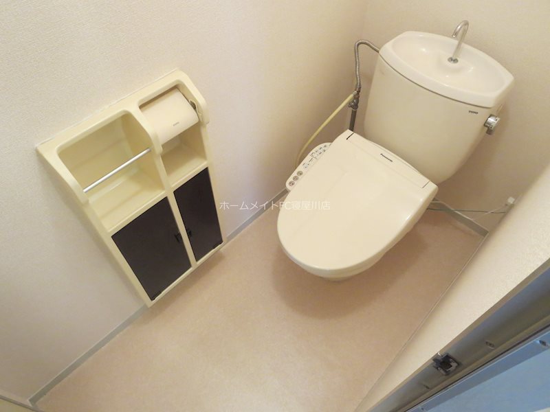 【ファミール・フォレストA棟のトイレ】