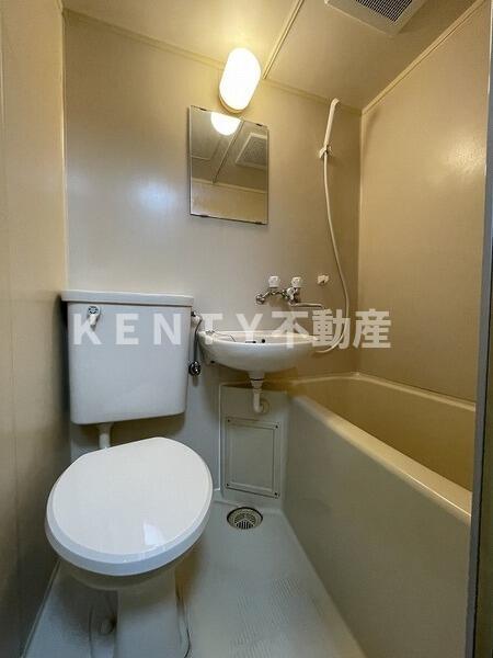 バス・シャワールーム　日々の疲れを癒すお風呂付です