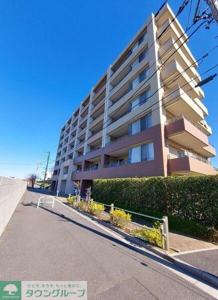 板橋区三園のマンションの建物外観