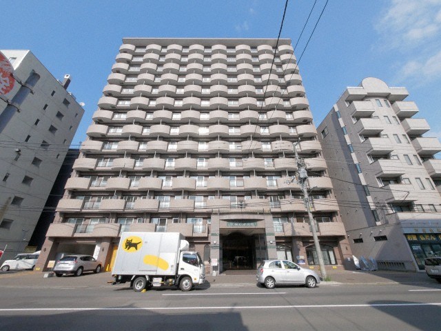 【札幌ビオス館の建物外観】