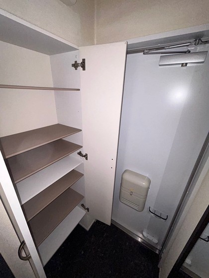 収納　※別部屋の写真です