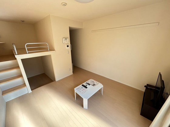 居室・リビング　※別部屋の写真です