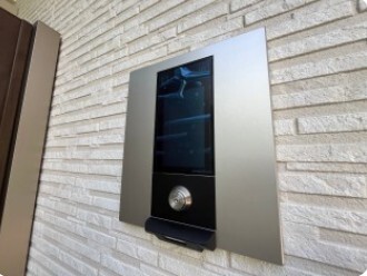 ロビー　オートロック