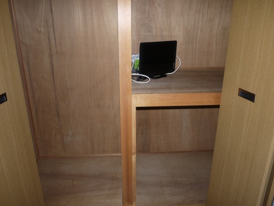 収納　※別部屋の写真です