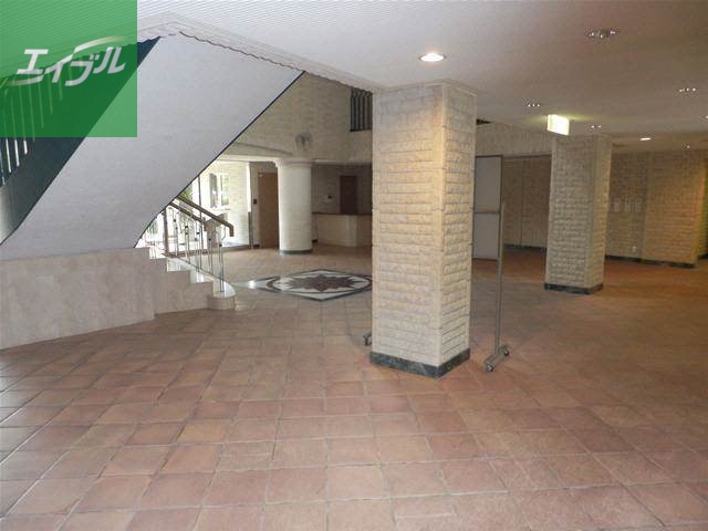 エントランス　エントランス部分