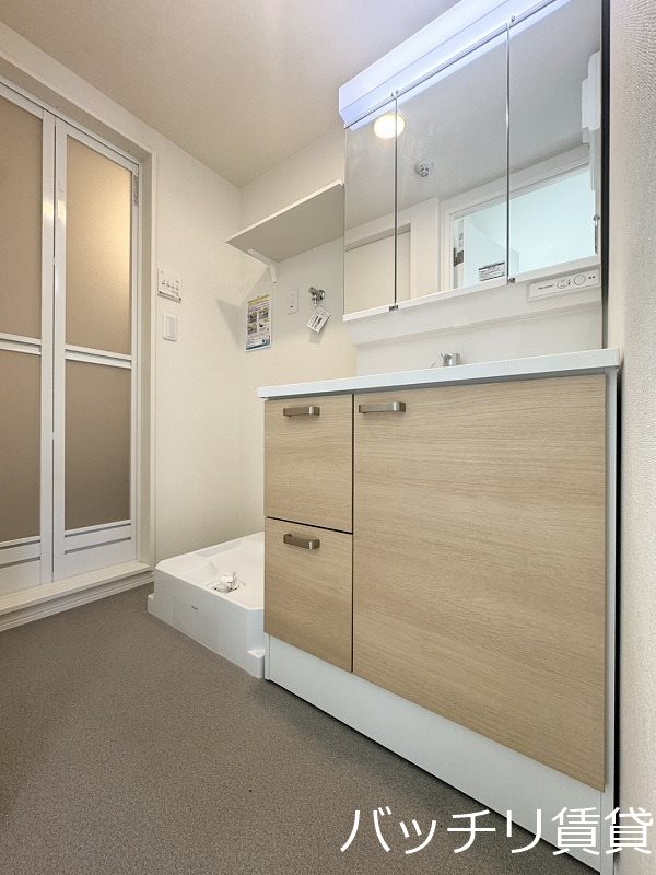 洗面設備　画像は同シリーズタイプの為、参考写真になります。