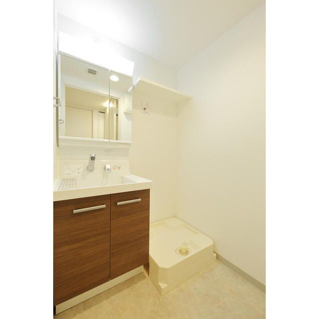 洗面設備　☆収納付き独立洗面台☆